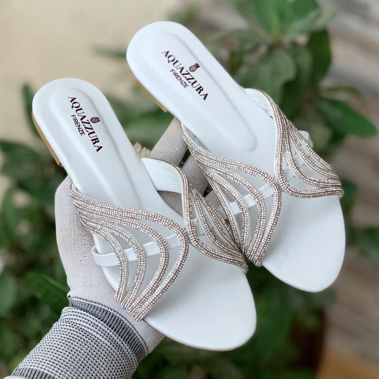 AZ White/ Silver