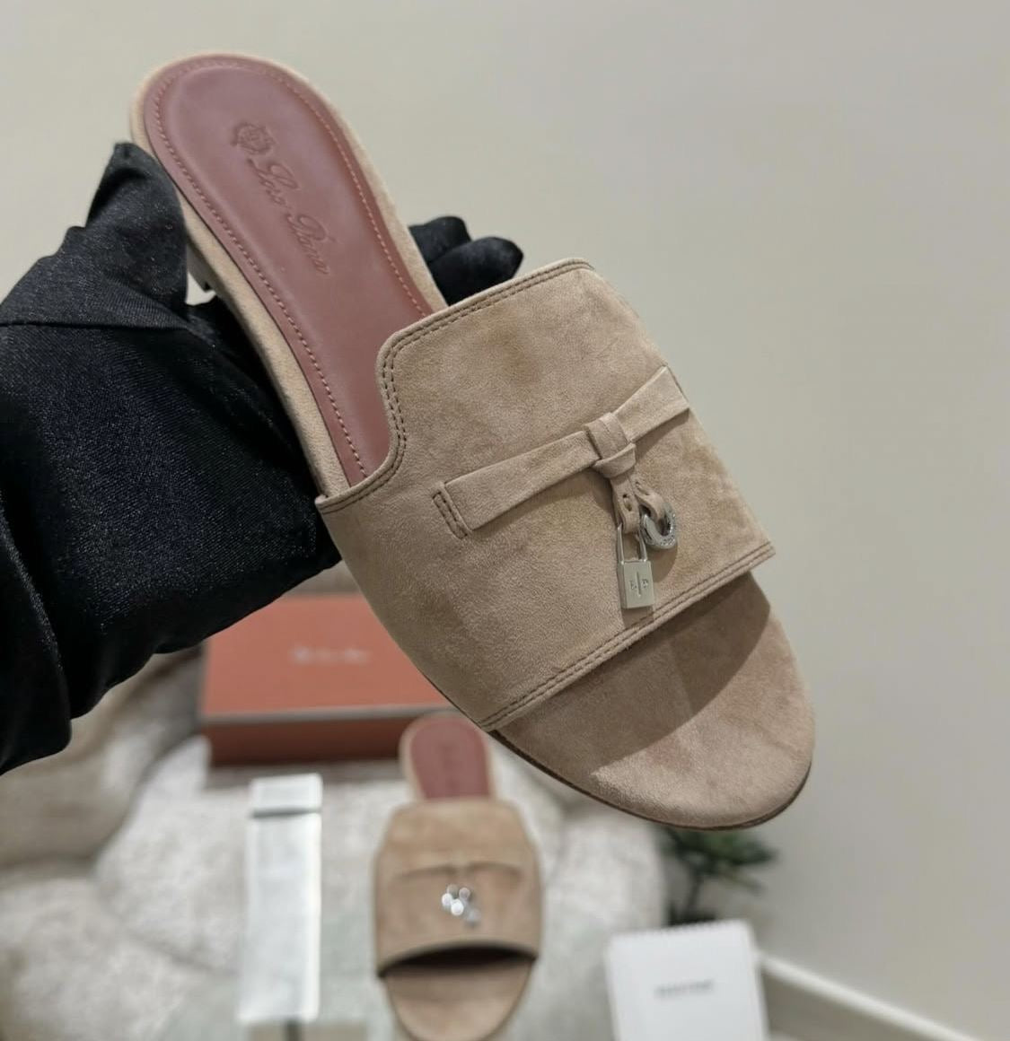 LP Suede Summer Charms Flat