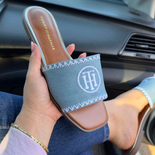 TOMMY HILFIGER SLIDES