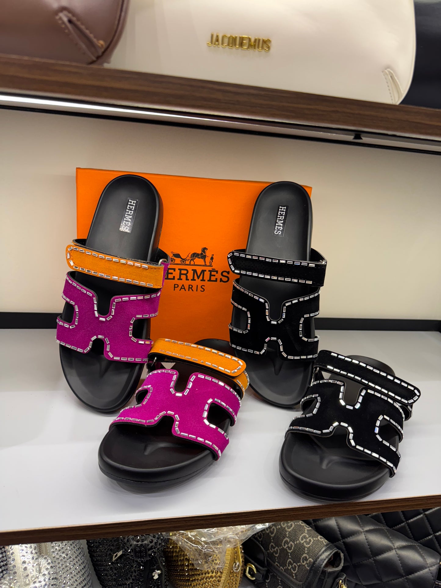 HERMES FLATS