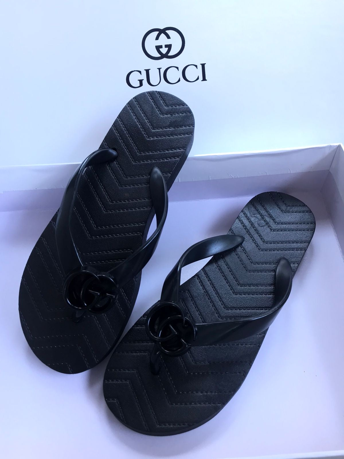 Marmont Chevron Beach Walk Black