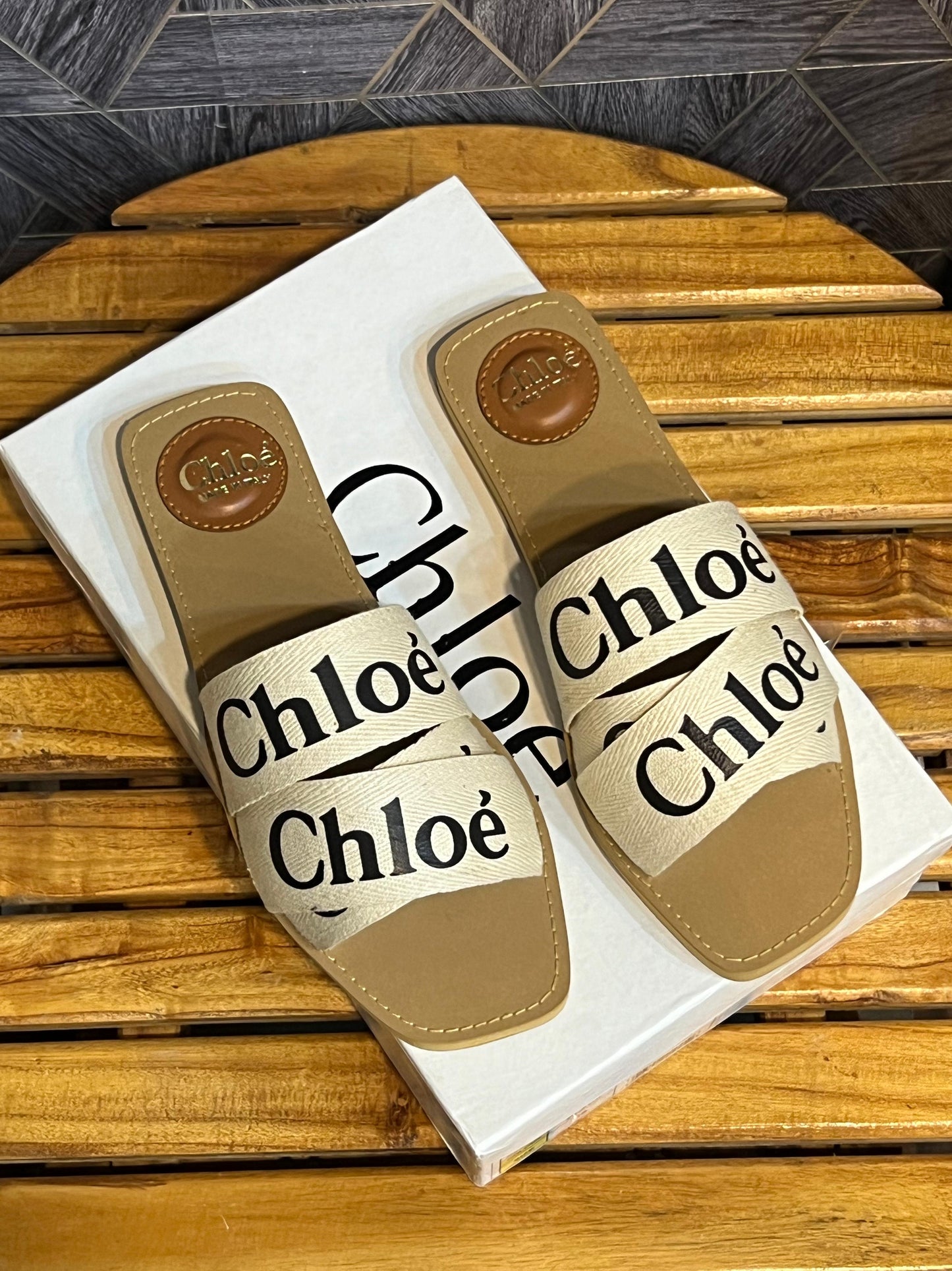 CH White Slides