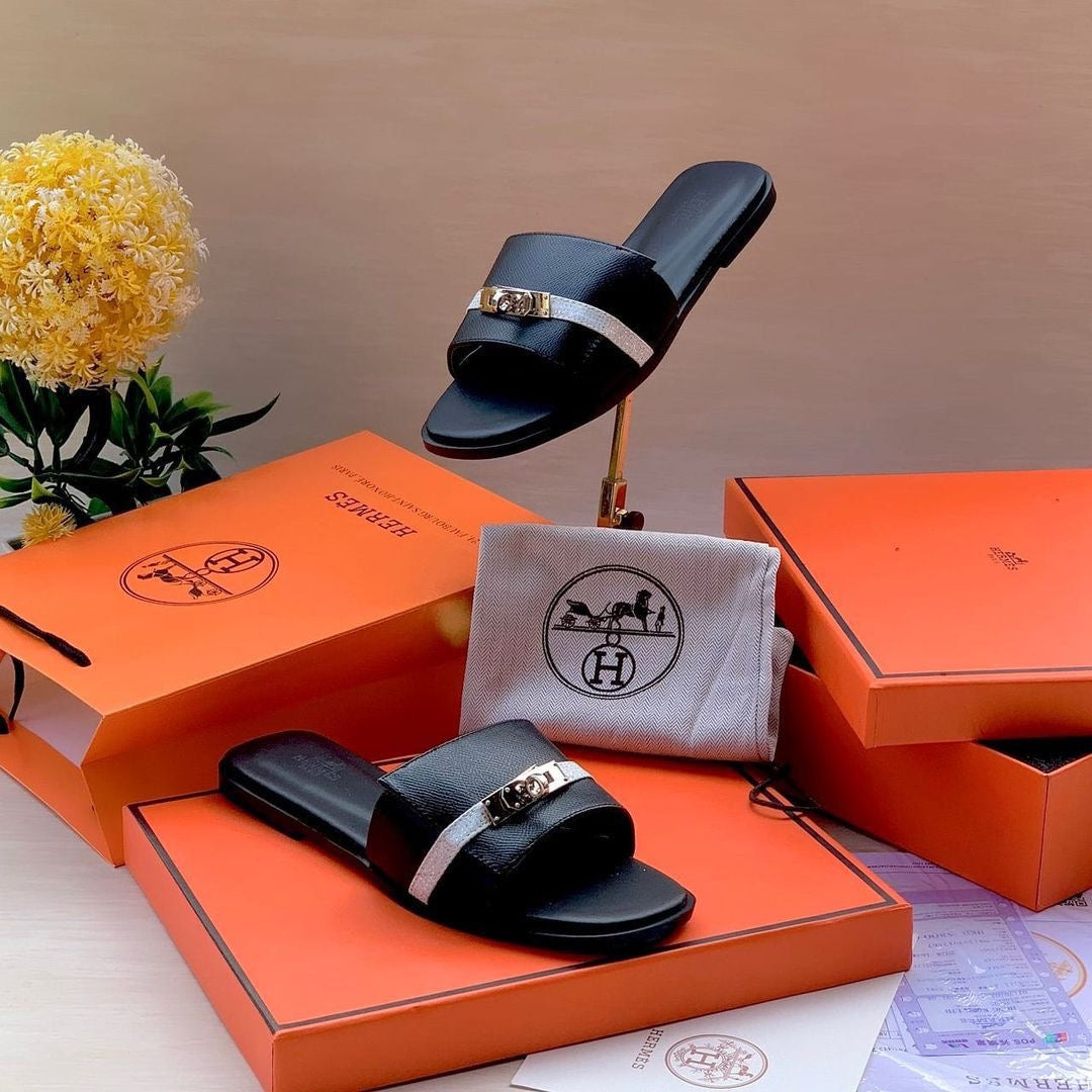H E R M E S Giulia Sandal