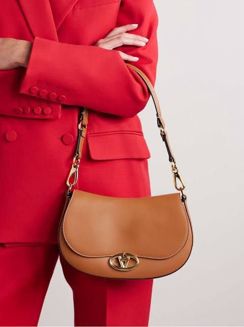 *VALENTINO GARAVANI*
'OHVAL' SMALL SHOULDER BAG