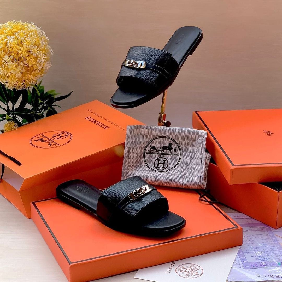 H E R M E S Giulia Sandal
