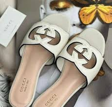 GG Cut Interlocking Flats