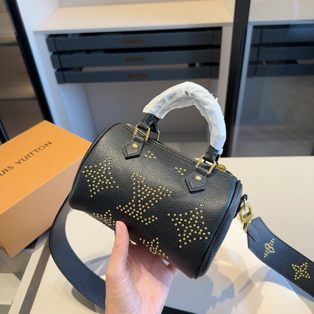 L V SPEEDY TRUNK 20