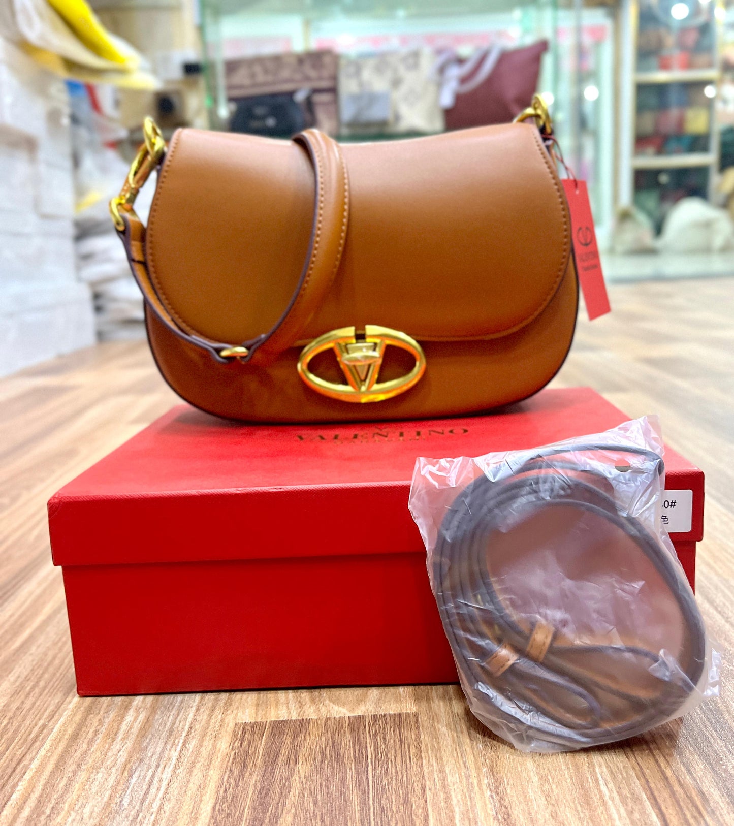 *VALENTINO GARAVANI*
'OHVAL' SMALL SHOULDER BAG