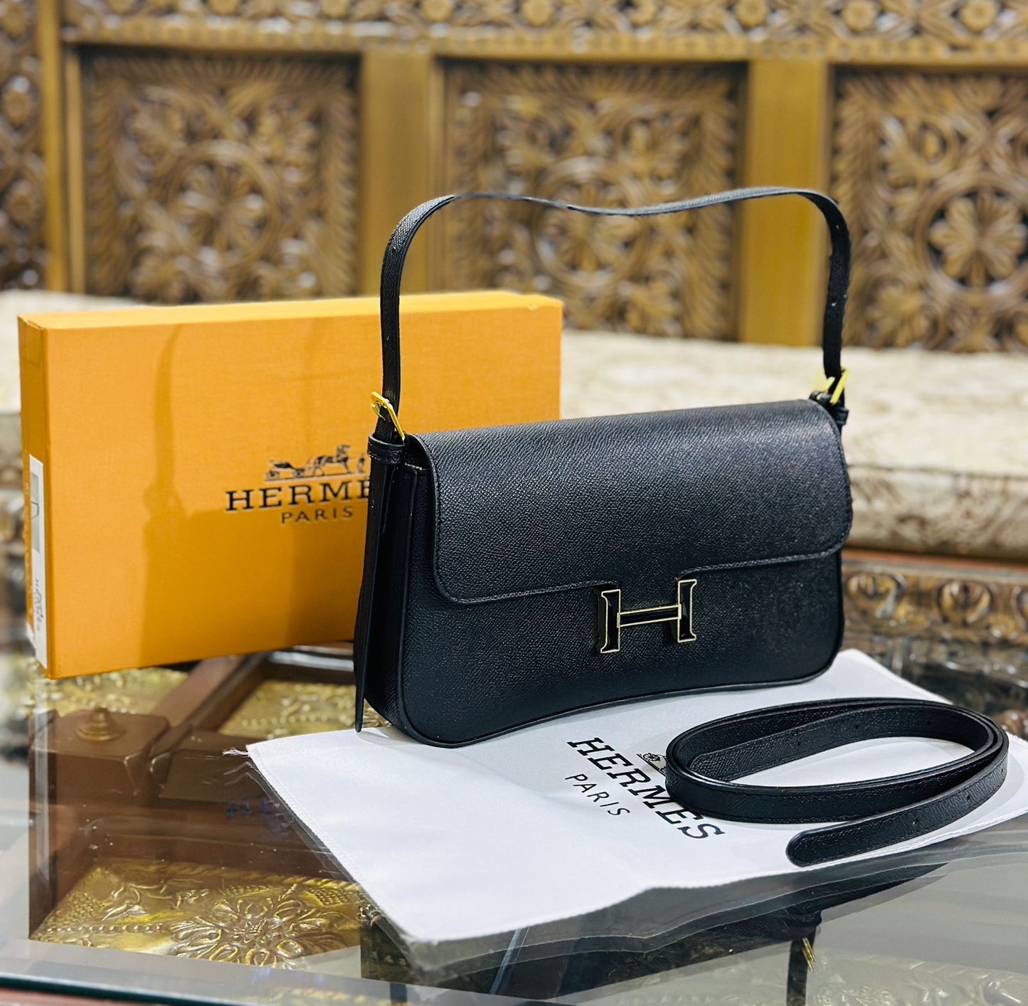 H Logo Constance Shoulder Cross Body Bag In 4 Colours