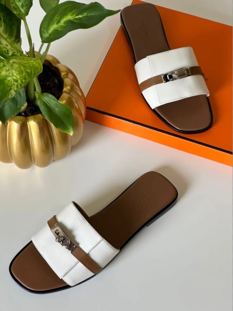 H E R M E S Giulia Sandal