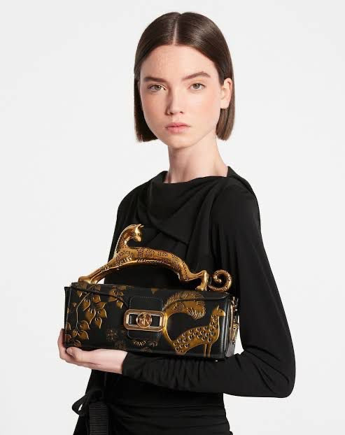 Lanvin
Women's Rateau Pencil Cat Leather Shoulder Bag