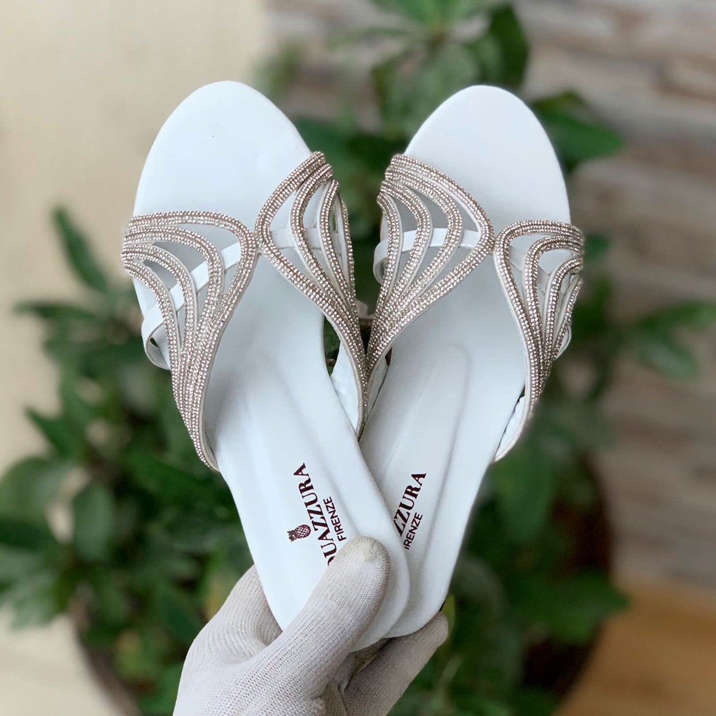 AZ White/ Silver