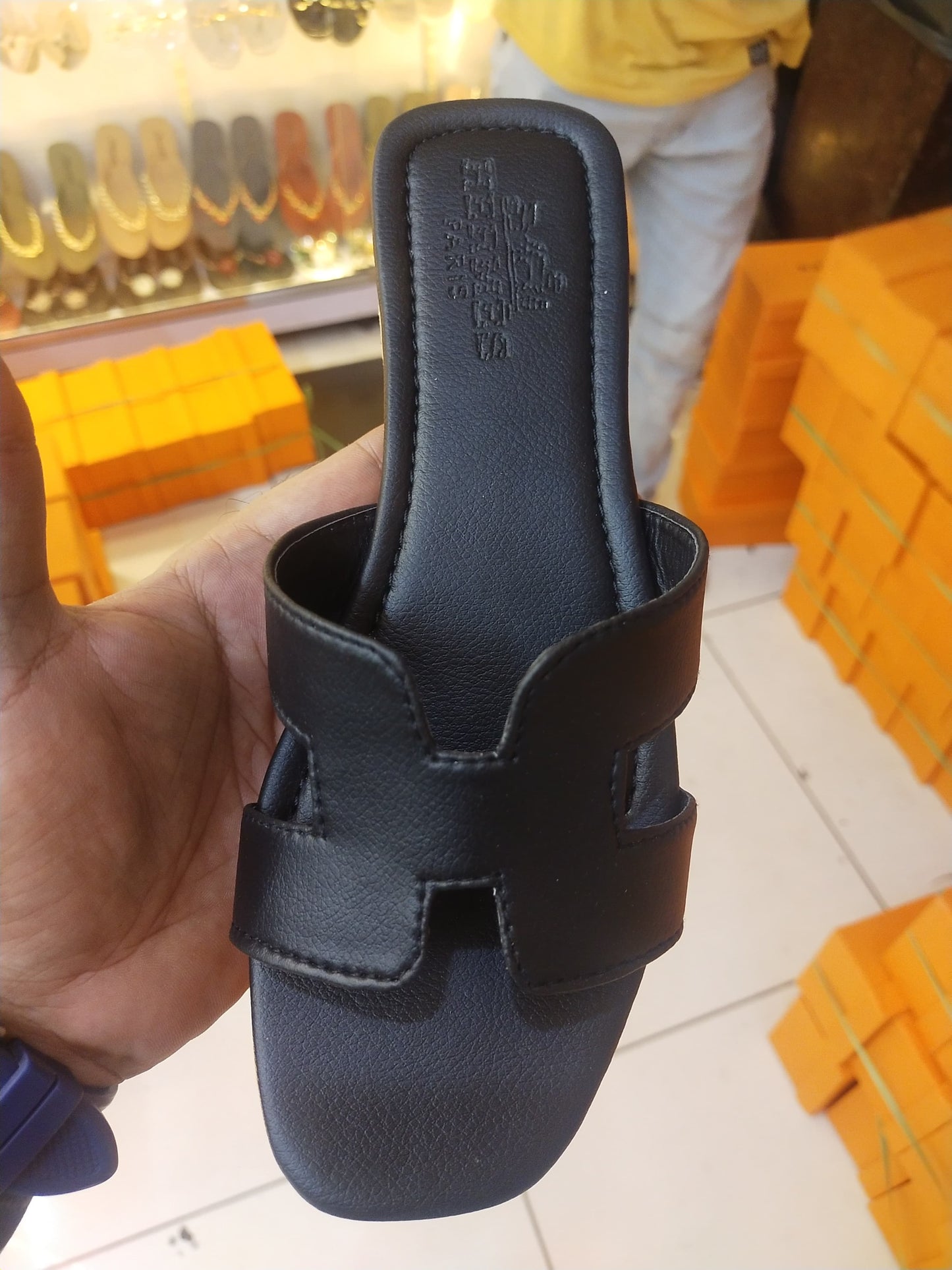 H Logo Slides in 5 Amazing Colours
