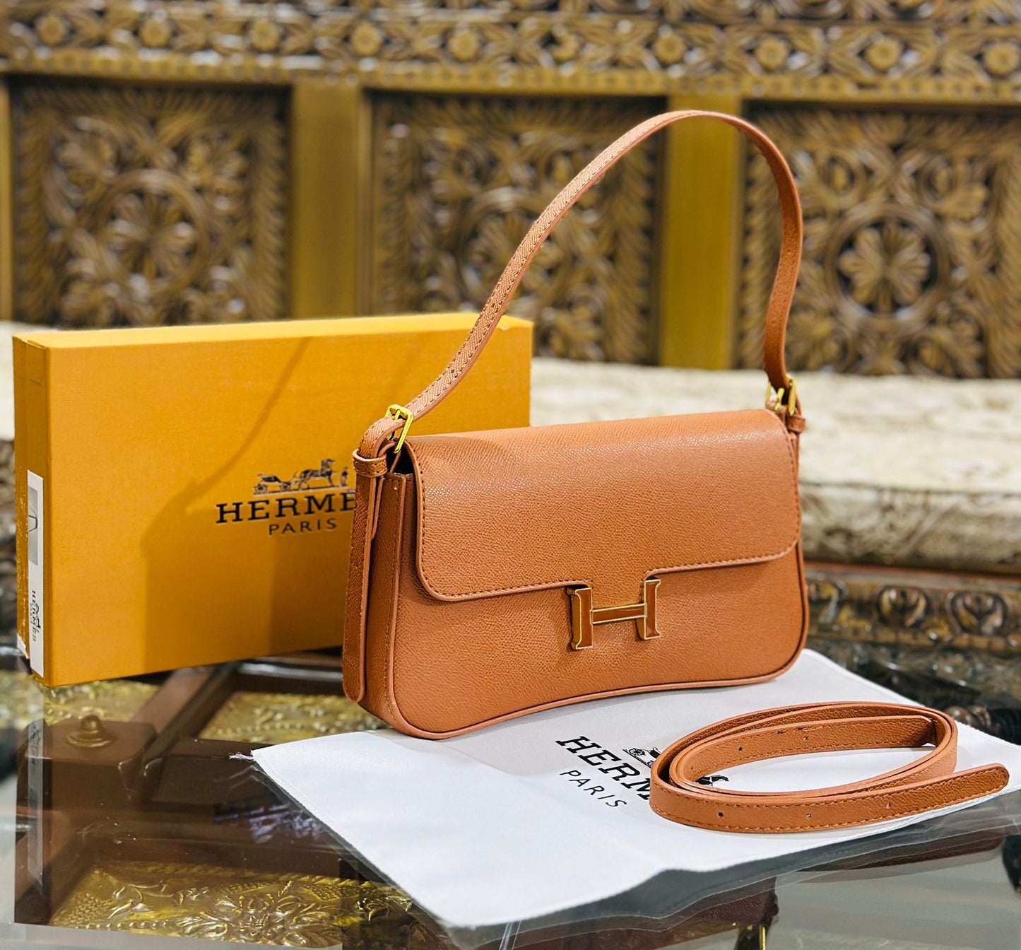 H Logo Constance Shoulder Cross Body Bag In 4 Colours