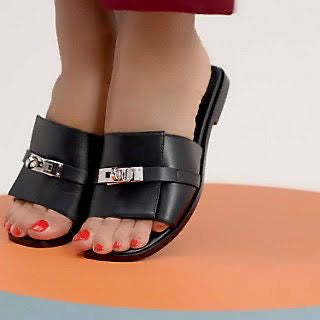 H E R M E S Giulia Sandal