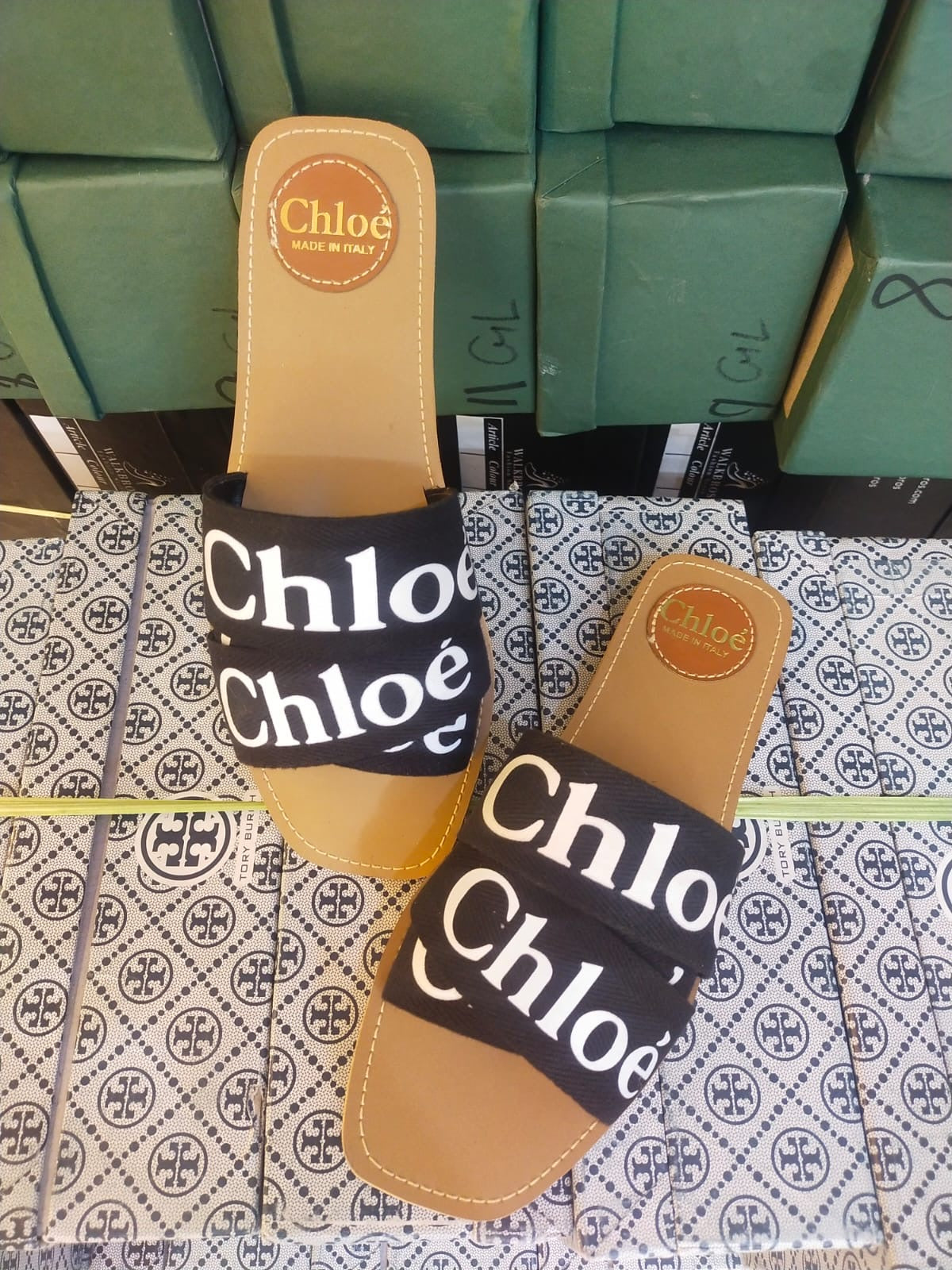CH Black/Brown Slides