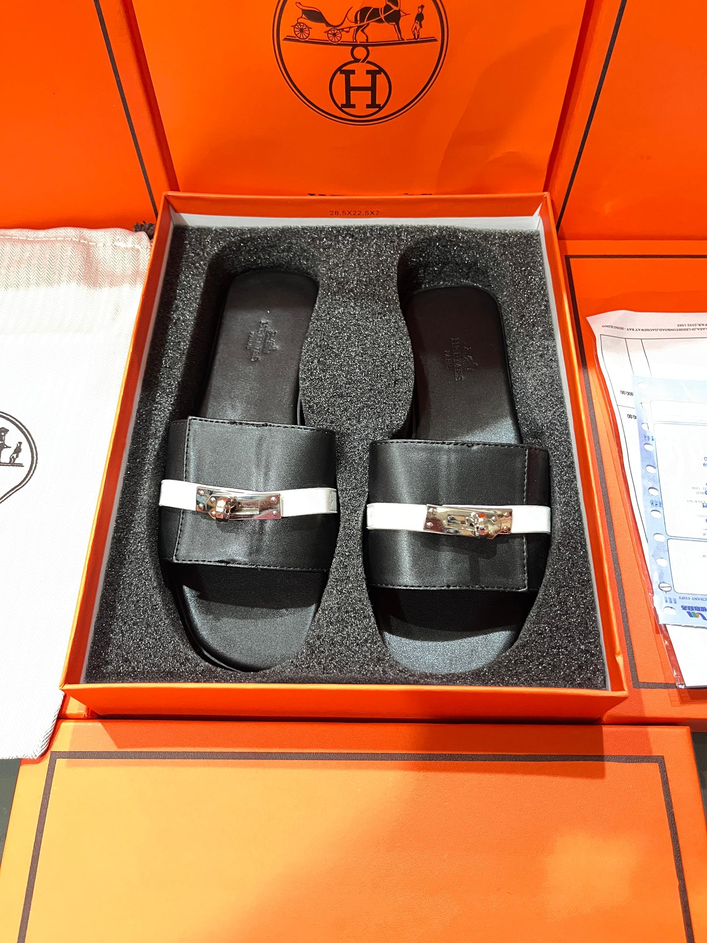 H E R M E S Giulia Sandal