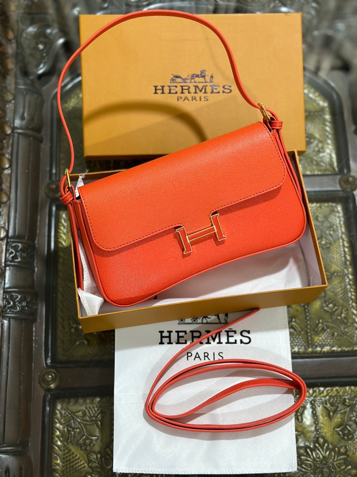 H Logo Constance Shoulder Cross Body Bag In 4 Colours