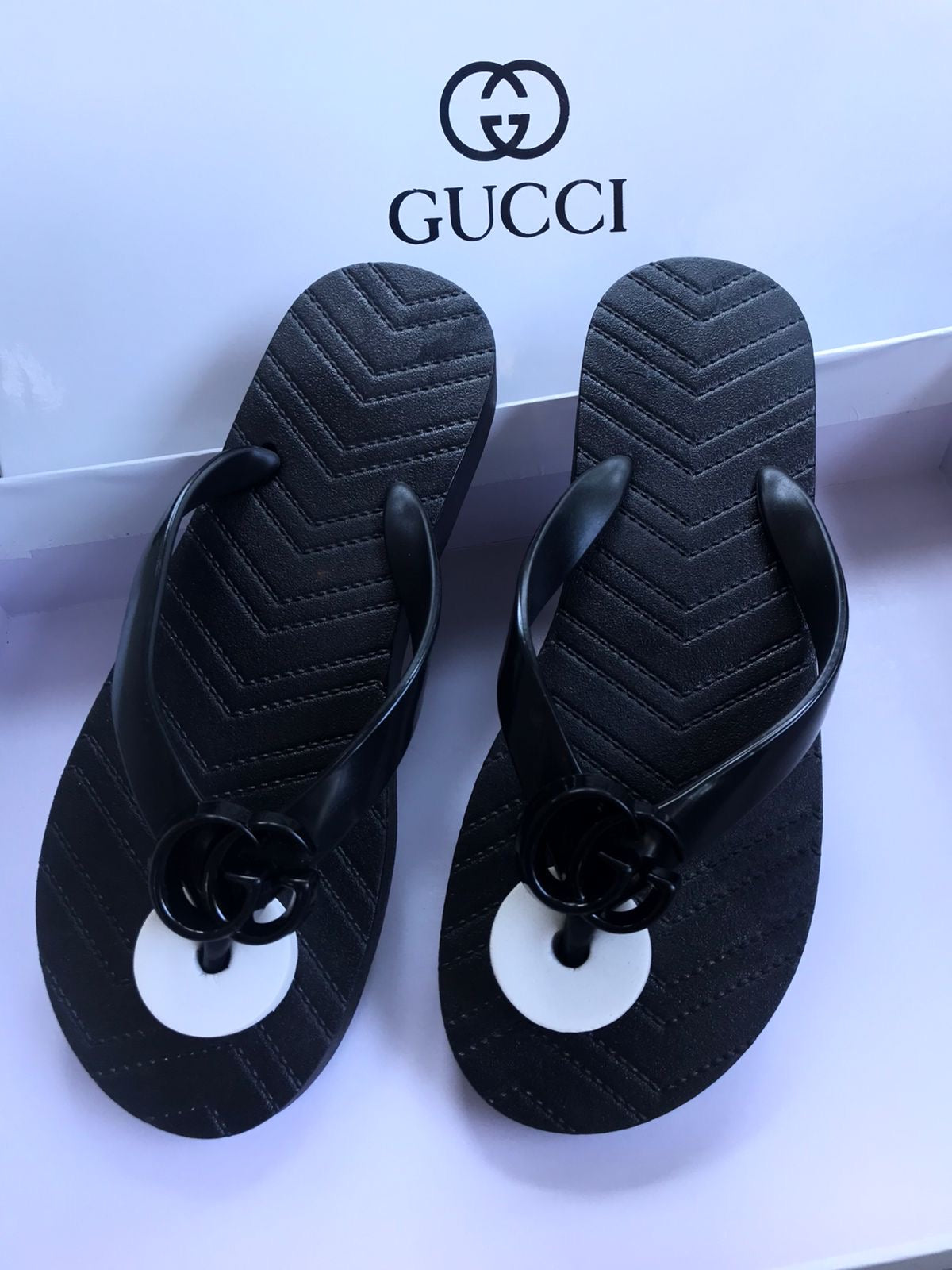 Marmont Chevron Beach Walk Black