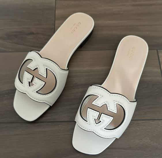 GG Cut Interlocking Flats
