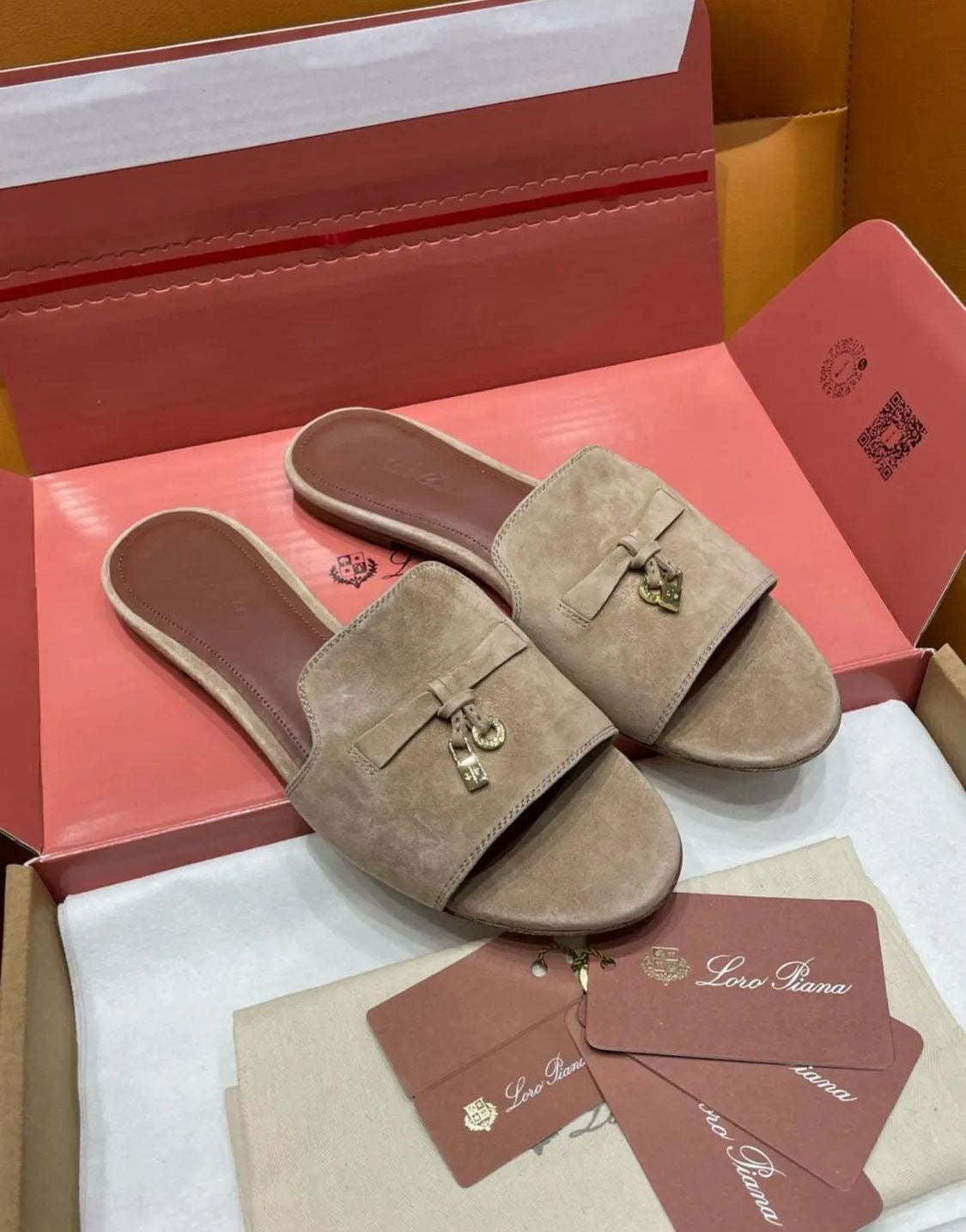 LP Suede Summer Charms Flat