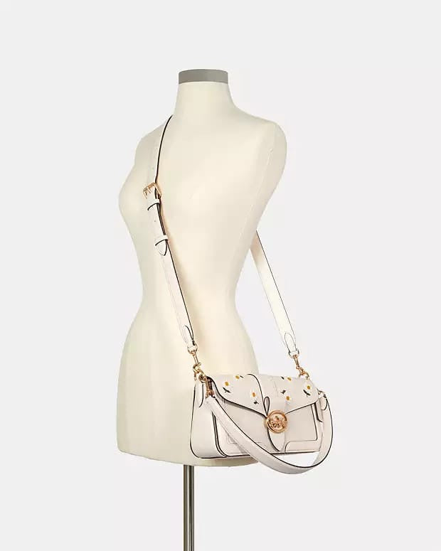*COACH*
Georgie Shoulder Bag In Colorblock Signature Canvas & Daisy Embroidery