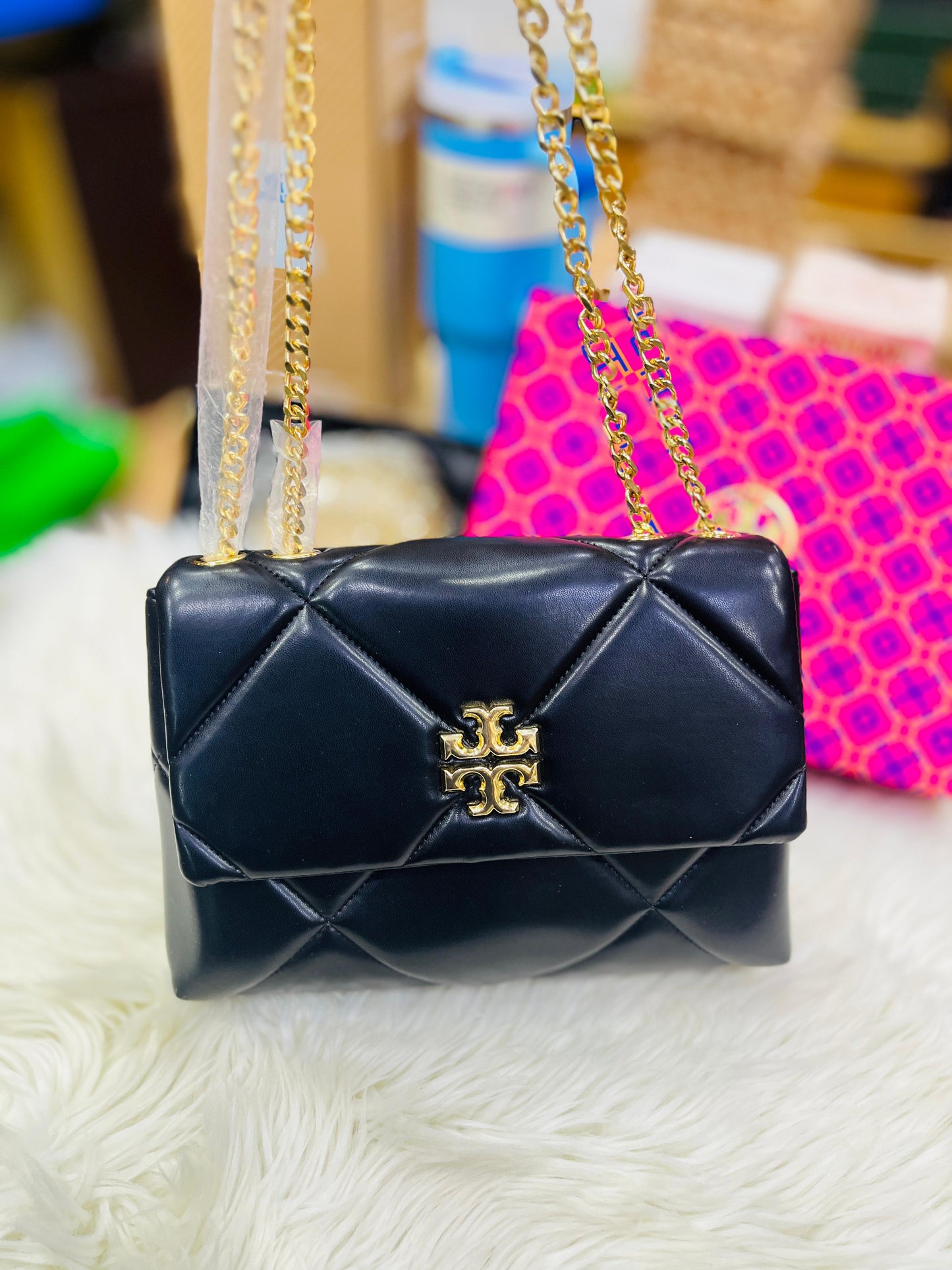 *TORY BURCH*
 KIRA DIAMOND QUILT CONVERTIBLE SHOULDER BAG