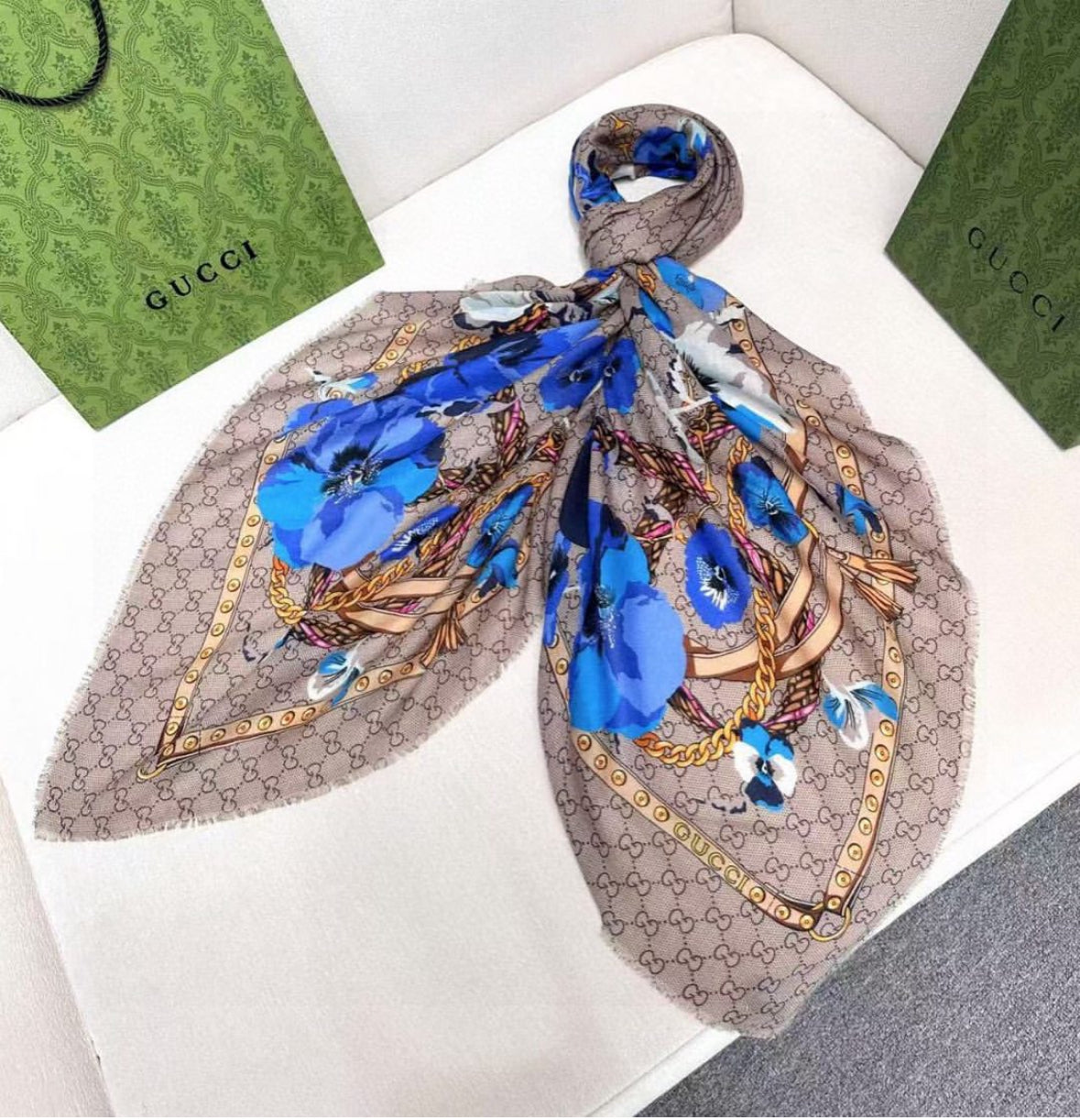 GUCCI BICOLOR GG FLORAL SCARF PRINT BLUE