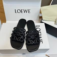 LOEWE PETAL ANGRAM SLIDES