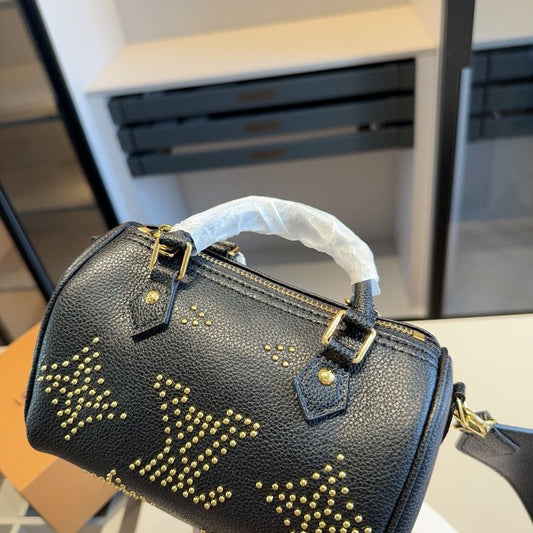 L V SPEEDY TRUNK 20